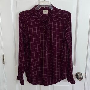 🔥3/$20🔥 Harper long sleeve tie front blouse size S